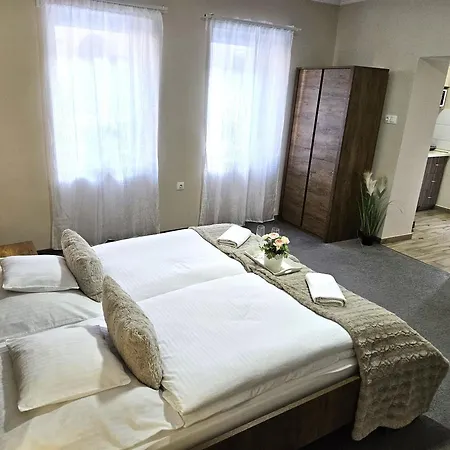 Apartment Lilien Deluxe Gyula